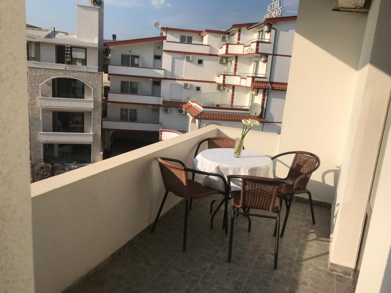 Apartments Radosevic ウルツィニ エクステリア 写真